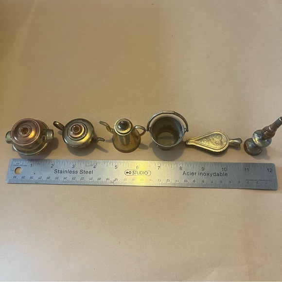 Vintage Brass Miniature Kitchen Set - Picture 10 of 14